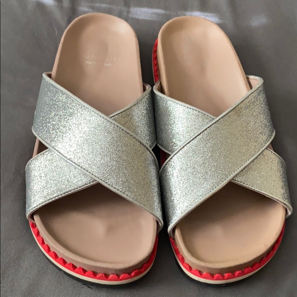 Authentic Gucci Slides sz 35 Euro or US 3.5 silver